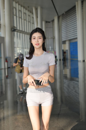 肥臀大屁股美女高潮尖叫视频