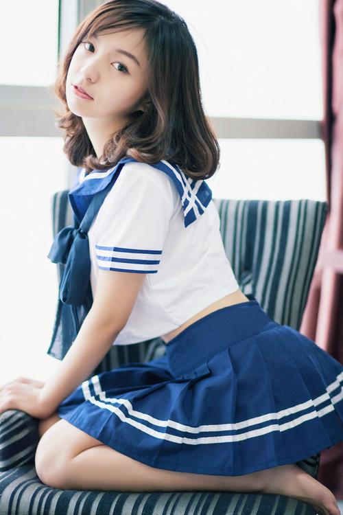 暗许(1V1 年下)作者:不灵塔