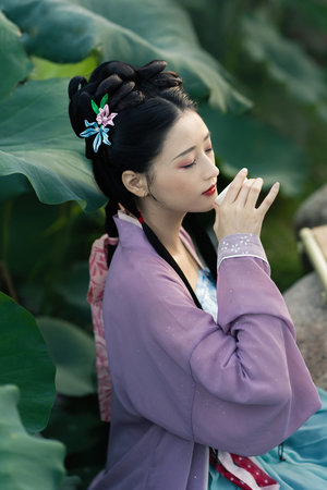 印度丰满熟女高潮毛茸茸